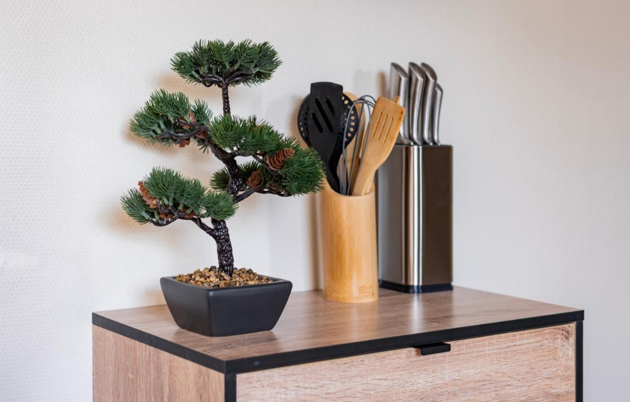 Heaven - Golden Tree - Wifi - 20 Min St-Croix & Center Parcs Apartment Sarrebourg Bagian luar foto